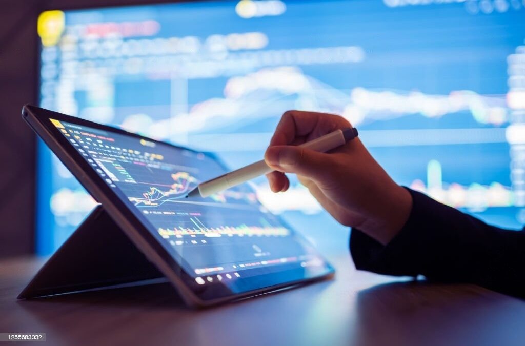 Future-Proof Your Career with Data Analytics Skills: A Guide to Staying Relevant in Today’s Job Market